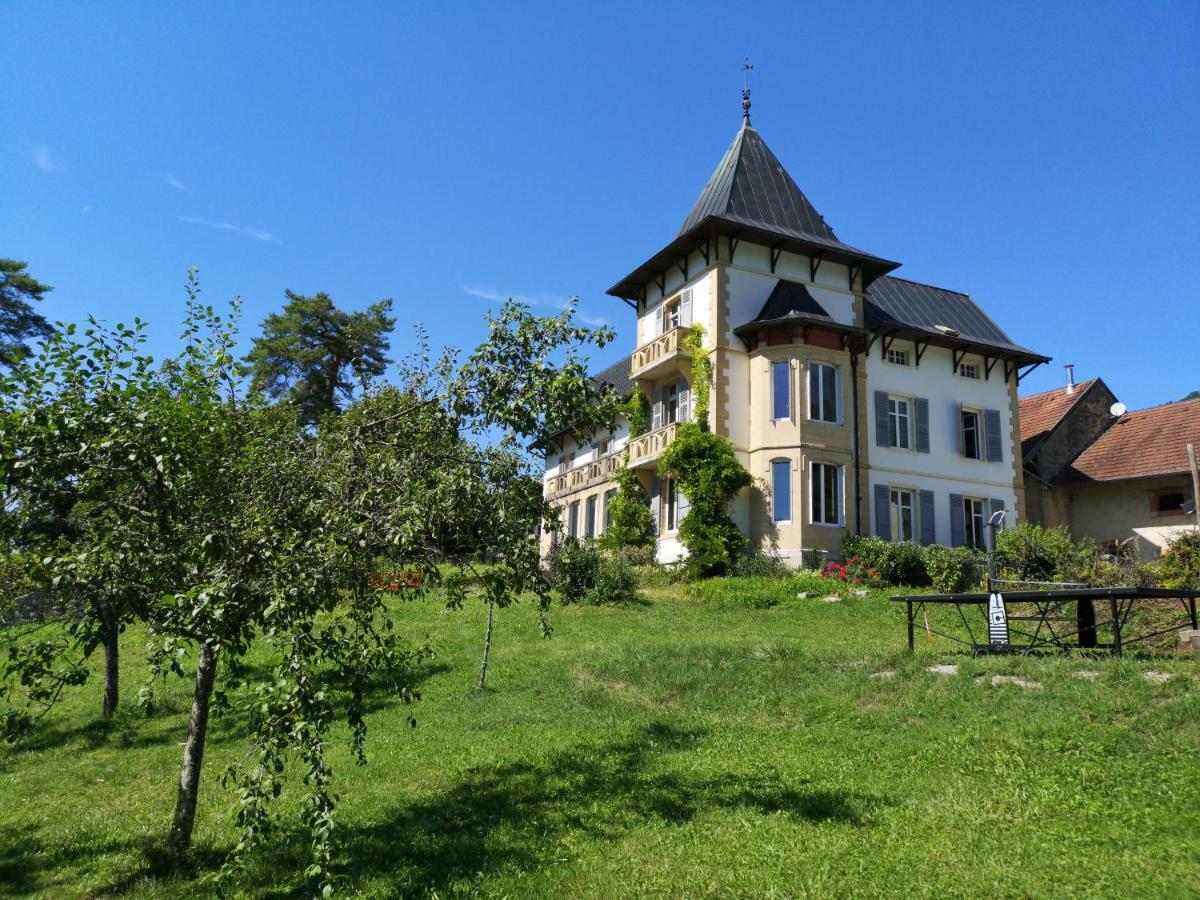 Villa Meyriem Mouthier-Haute-Pierre Exterior photo